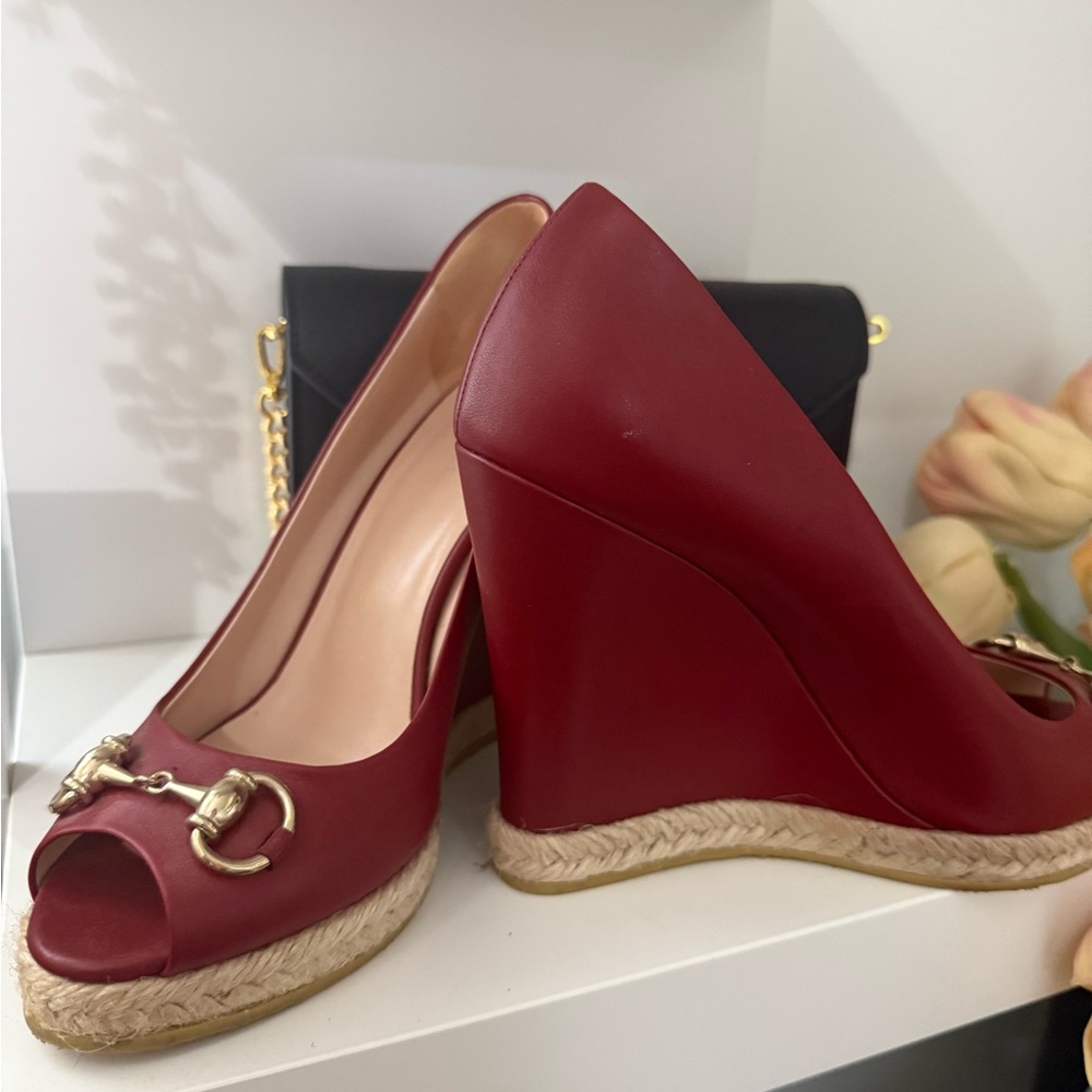 Gucci Red Wedge Peep-Toe Shoes with Gold Accents